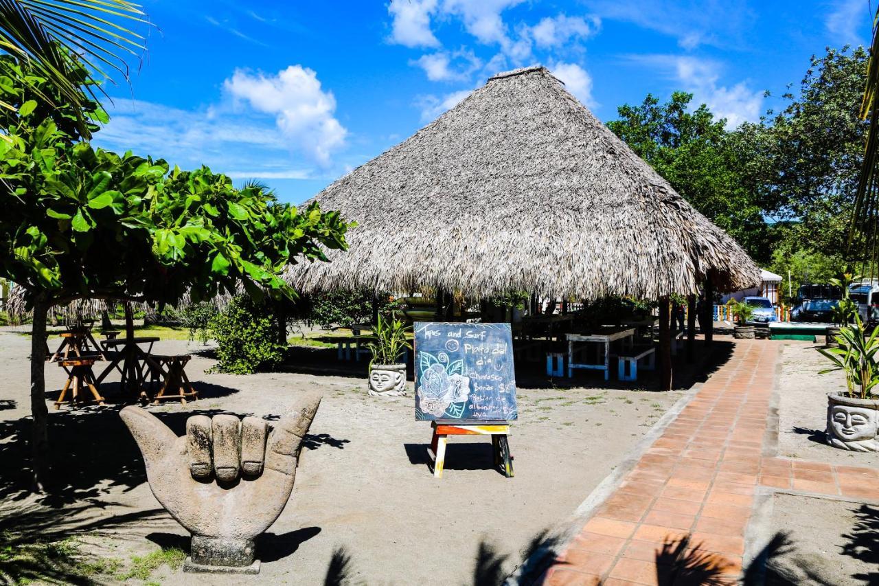 Tapas&Surf Hotel Petacaltepe Bagian luar foto